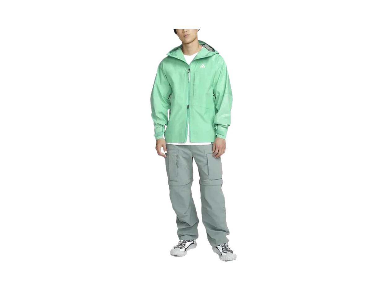 Nike ACG Jacket Light Green