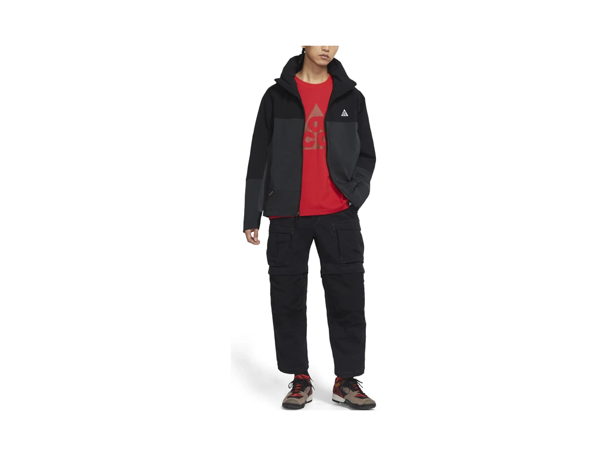 Nike ACG "Sun Farer" Jacket Black