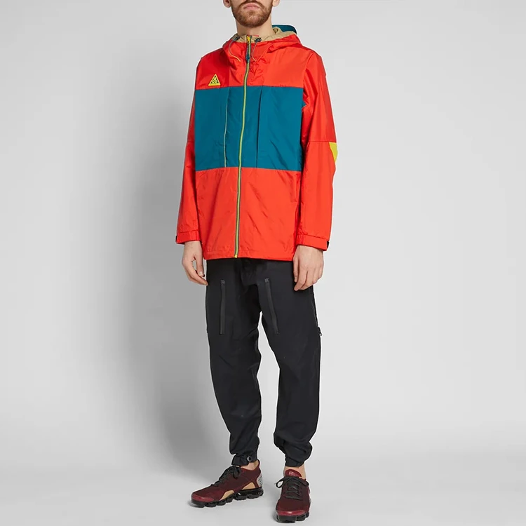 Nike Jackets Red Hooded Moderate Other