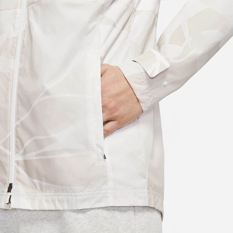 Nike Jackets White Hooded Moderate Other