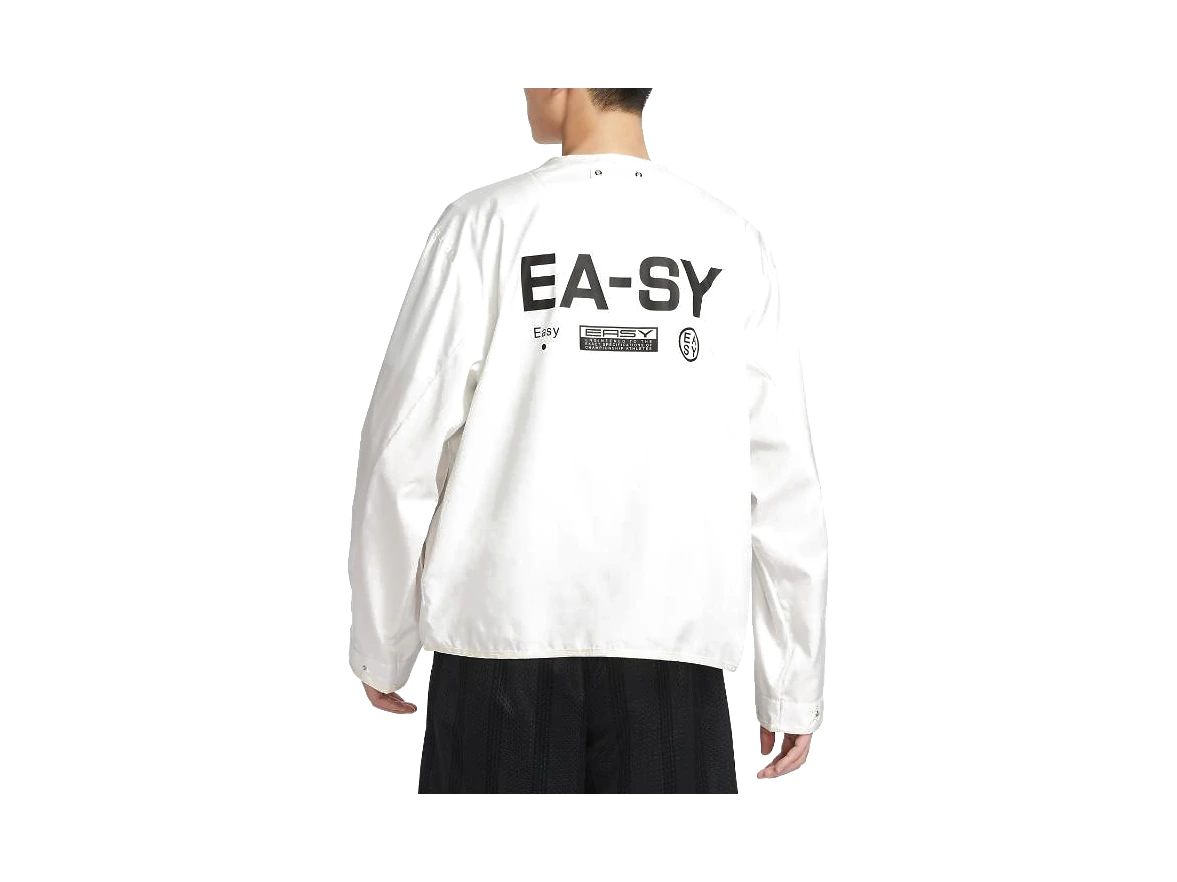 Nike Jackets White Crew Neck Moderate
