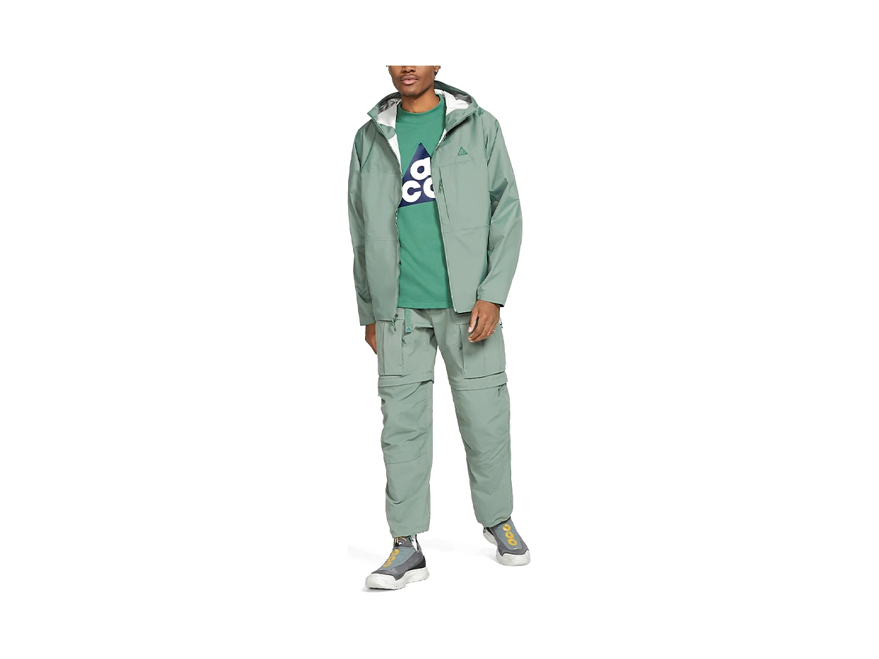 Nike ACG Jackets Green Hooded Moderate